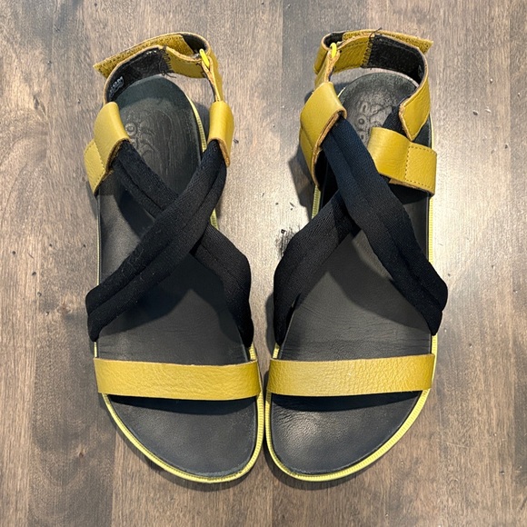 Sorel Women’s Roaming Decon Sandal Sz 8.5 - Picture 1 of 12